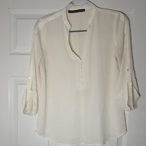 Zara Cream Long Sleeve Split-Neck Blouse